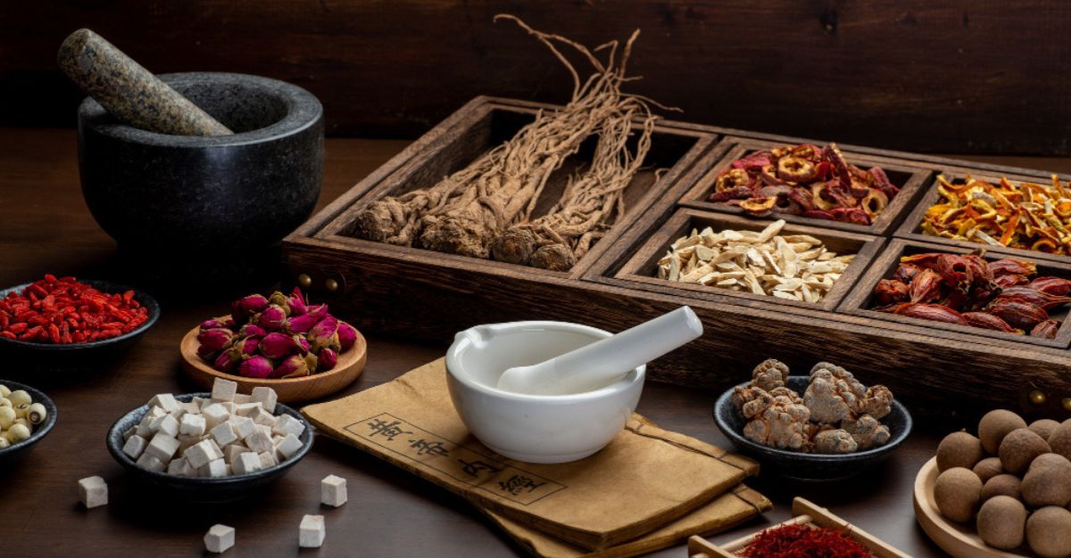 Ecolite Biotech 的 OEM合作 传统草本饮品研发与制造实力。